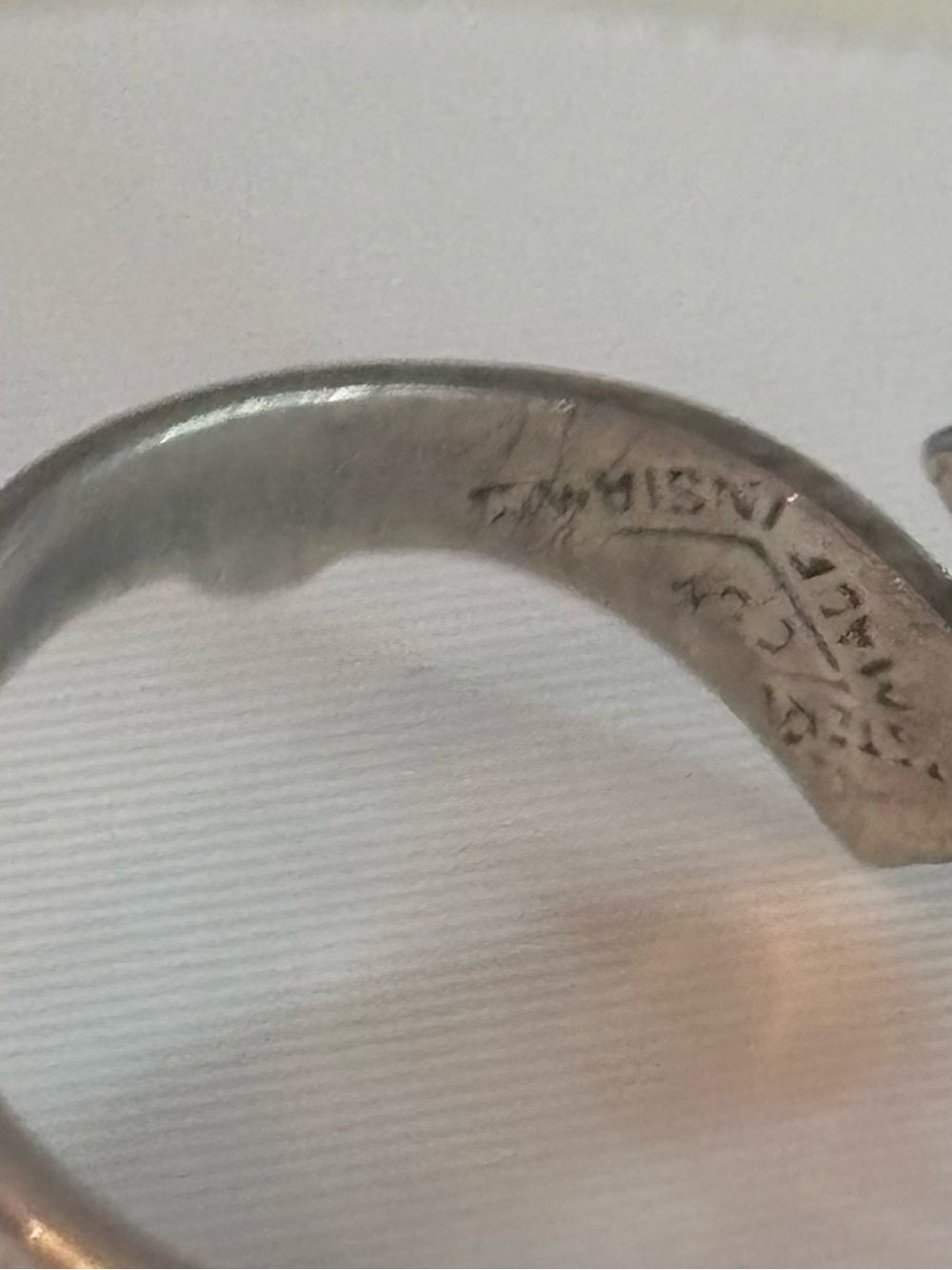 Vtg Siam Sterling Silver Niello Wrap Ring Thai Dance Mekkala Bypass Band Sz 7.5 - Picture 8 of 8